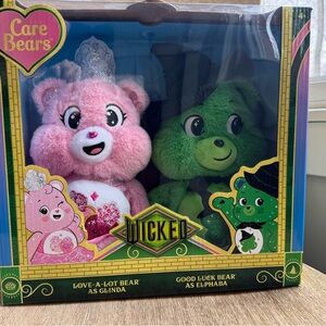 Care Bears x Wicked 2-Pack Glinda Elphaba Bear Limited Edition Pink Green